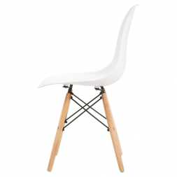 Комплект 4 стула Eames пластик белый ножки бук