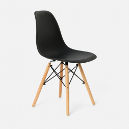 Стула Eames пластик черный ножки бук